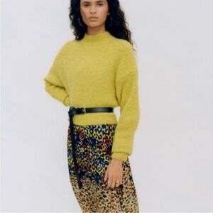 Anthropologie (M) Cropped Drop Shoulder Sweater